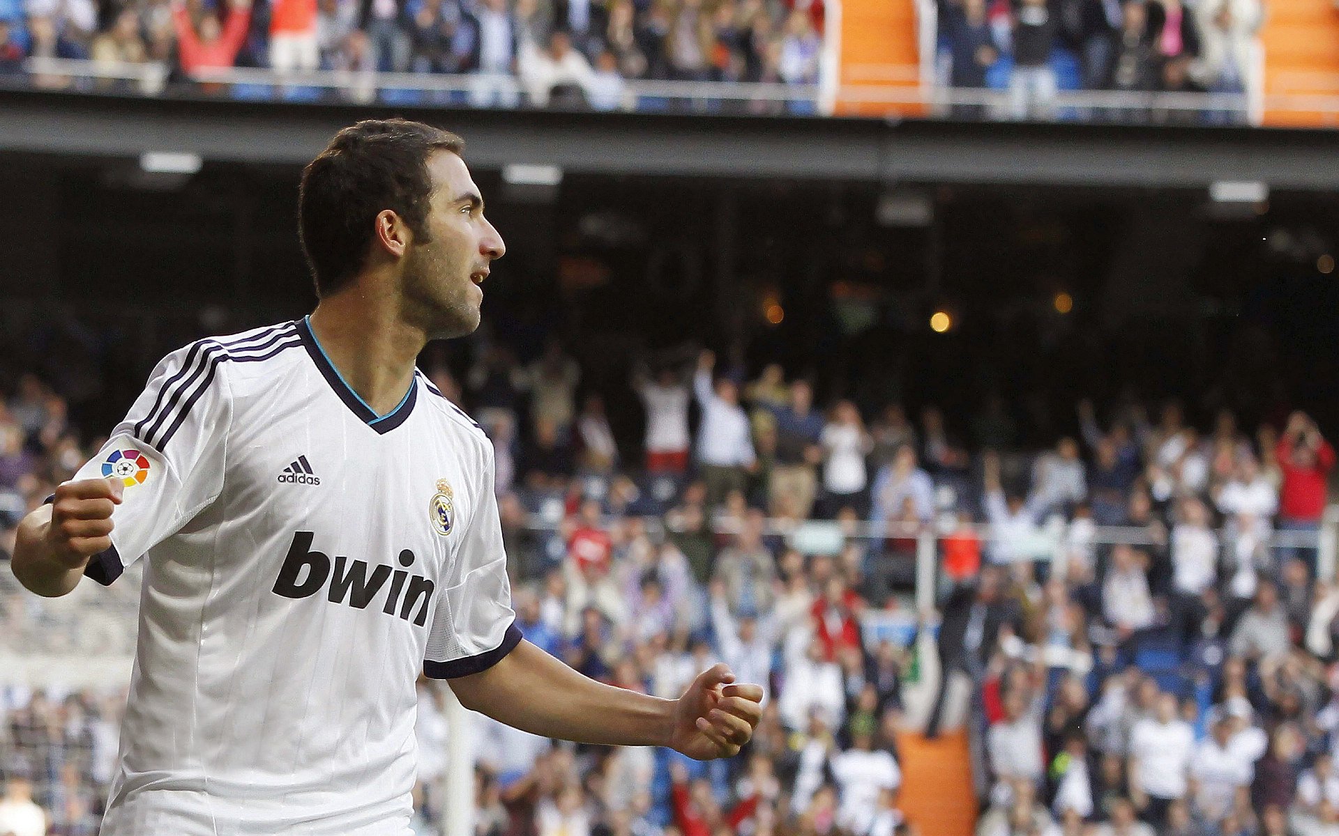 大数据赋能足球裁判判罚，行业公平性显著提升，足球大数据分析系统